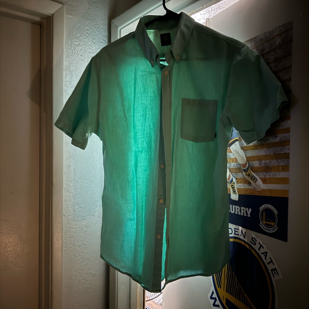 Element short sleeve button down